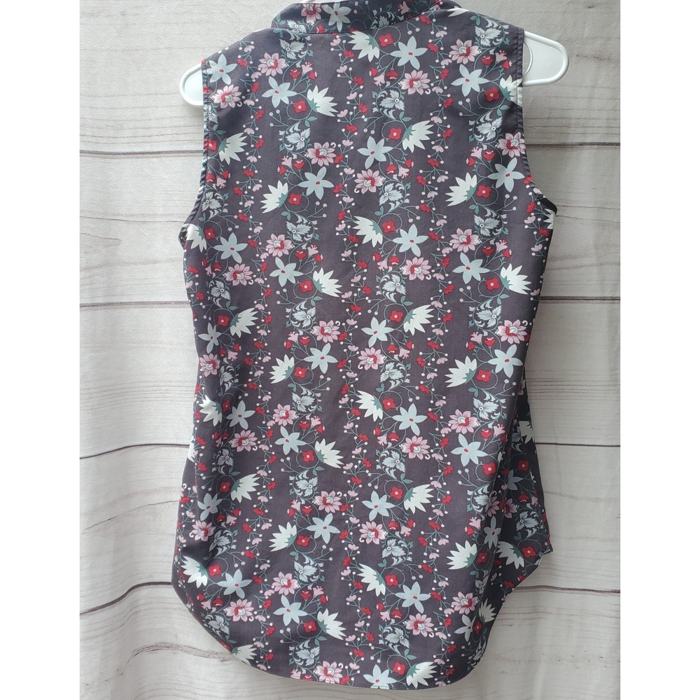 Cabi 5210 Women Sleeveless Floral Button Front Blouse Gray Red Small - Picture 6 of 8